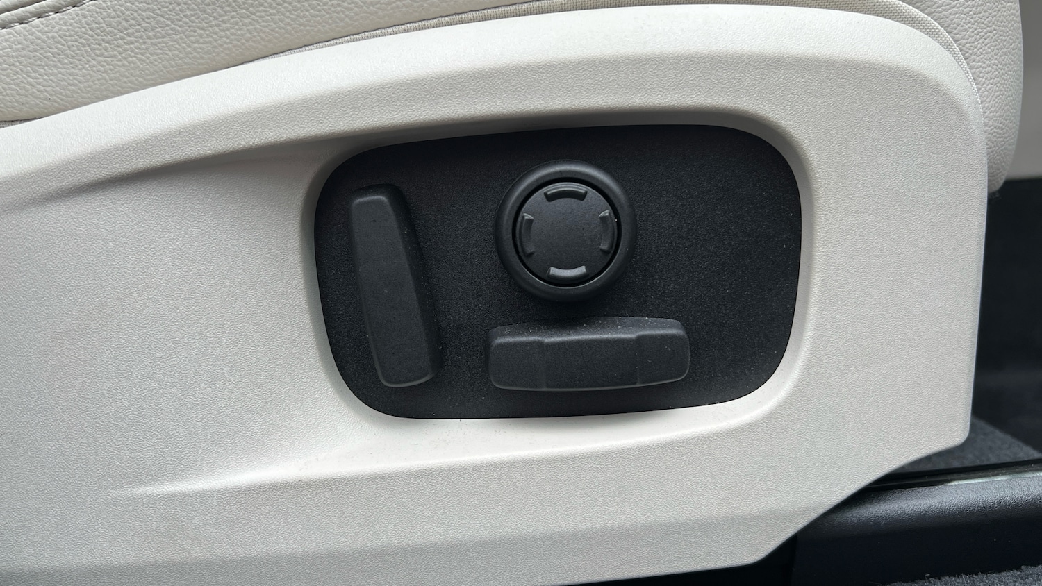 Used Jaguar F-Pace 2022 for sale - 77403728: Photo 29