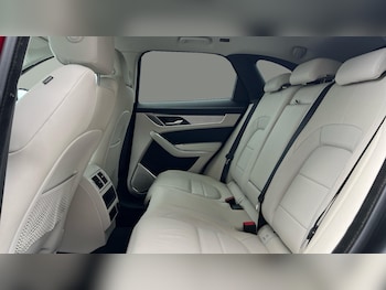 Used Jaguar F-Pace 2022 for sale - 77403728: Photo