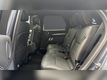 Used Land Rover Discovery 2023 for sale - 78767752: Photo