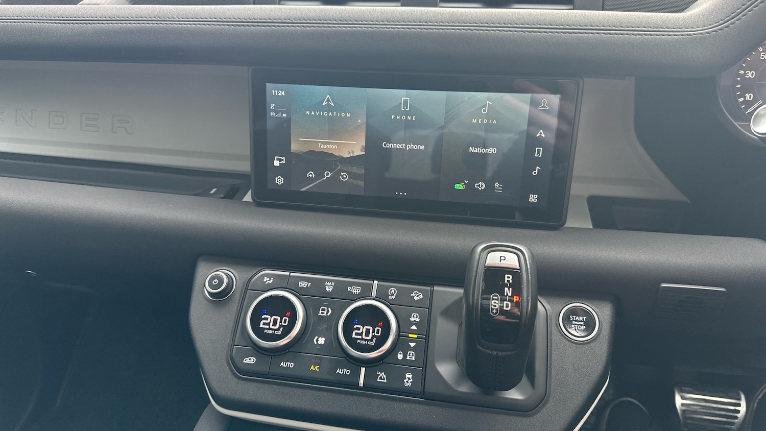 Used Land Rover Defender 2020 for sale - 77521914: Photo 14