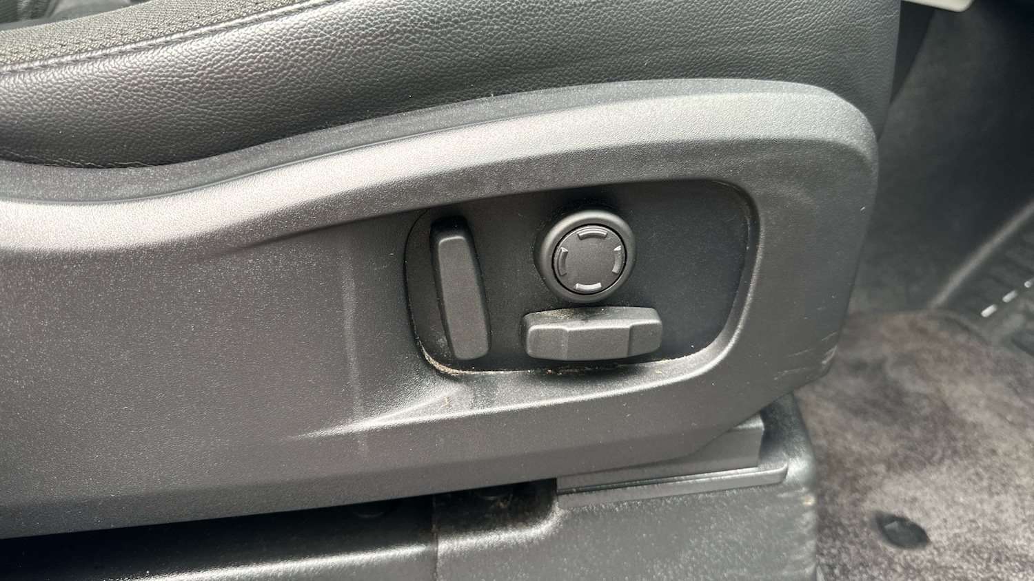 Used Land Rover Defender 2020 for sale - 77521914: Photo 26