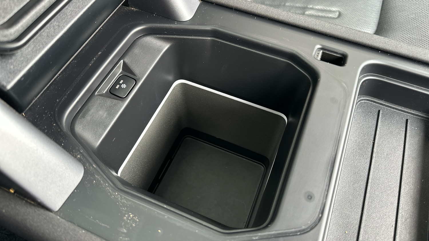 Used Land Rover Defender 2020 for sale - 77521914: Photo 34