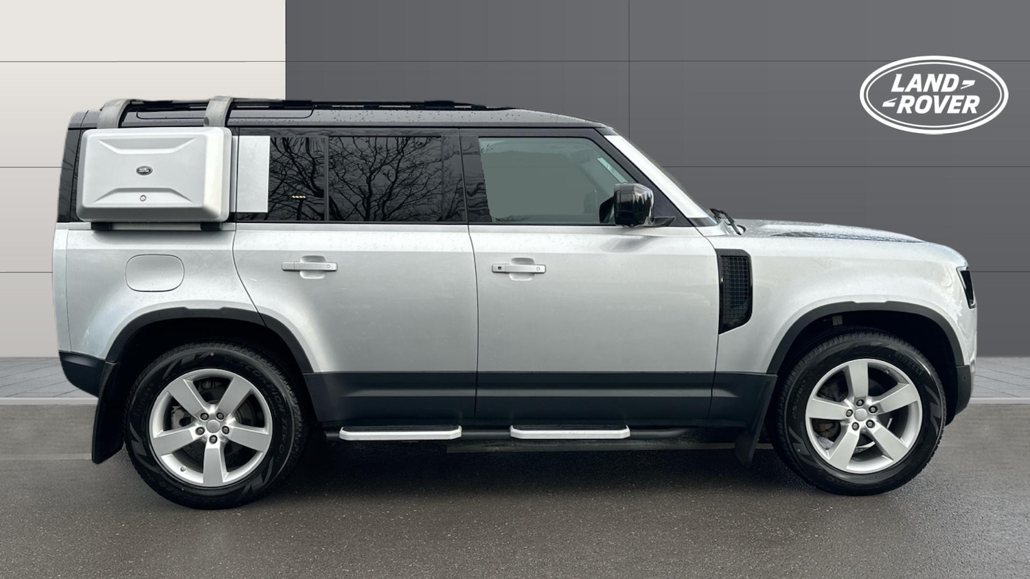 Used Land Rover Defender 2020 for sale - 77521914: Photo 5