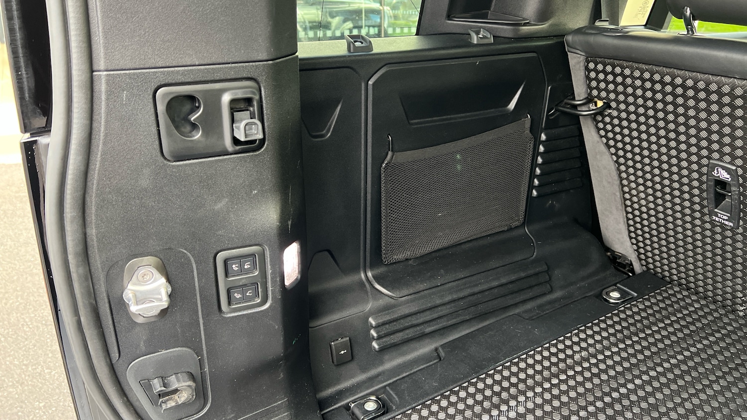 Used Land Rover Defender 2020 for sale - 77336454: Photo 27