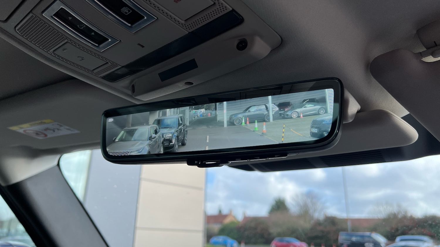 Used Land Rover Defender 2020 for sale - 77336454: Photo 52