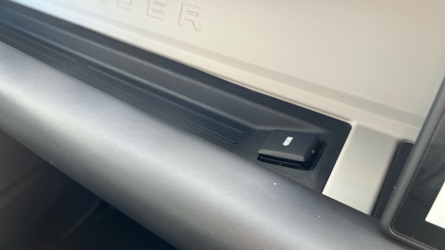 Used Land Rover Defender 2020 for sale - 77336454: Photo 63