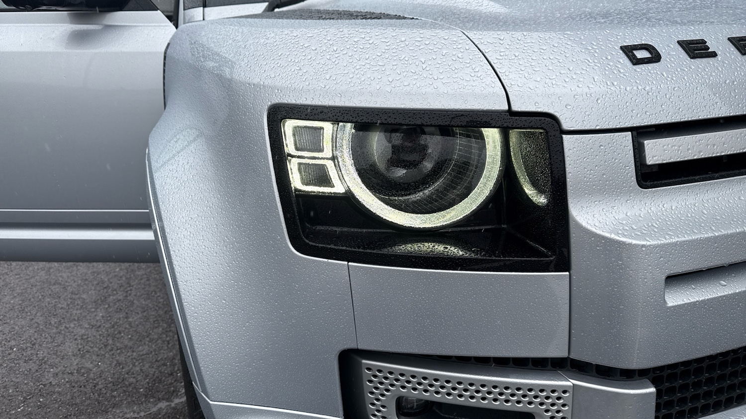 Used Land Rover Defender 2024 for sale - 77431594: Photo 17