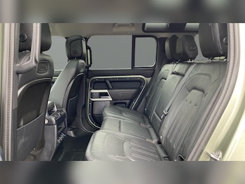 Used Land Rover Defender 2020 for sale - 75895338: Photo