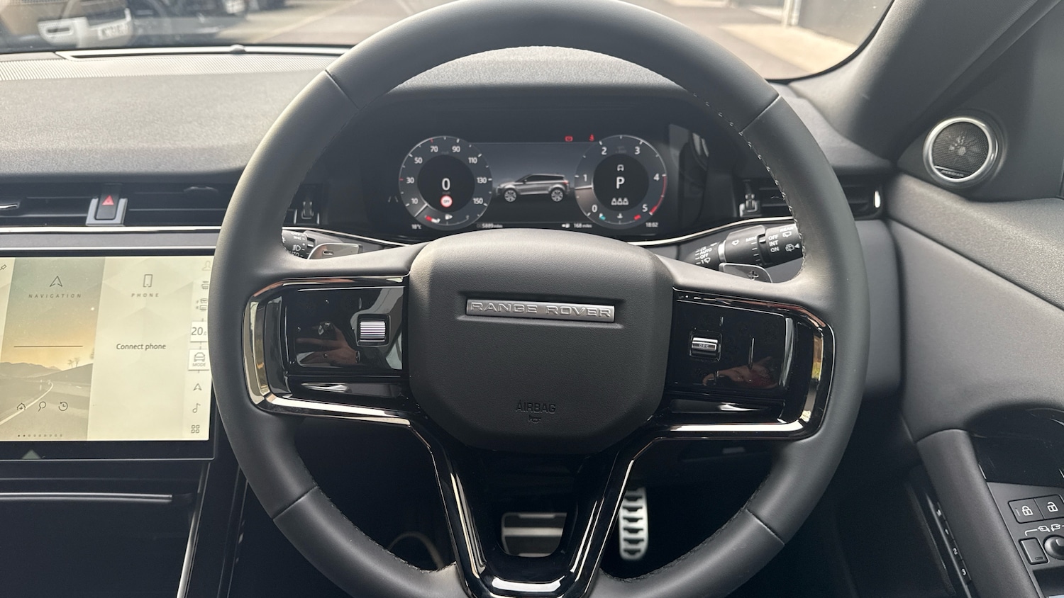 Used Land Rover Range Rover Evoque 2025 for sale - 76578057: Photo 15