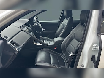 Used Jaguar E-Pace 2019 for sale - 77459647: Photo