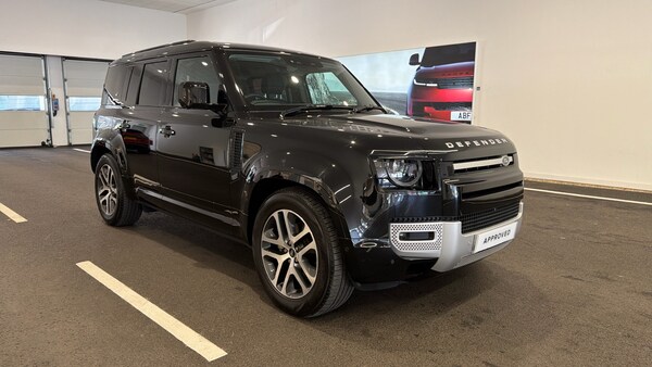 Used Land Rover Defender 2024 for sale - 76046912: Photo 32