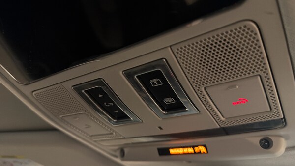 Used Land Rover Defender 2024 for sale - 76046912: Photo 49