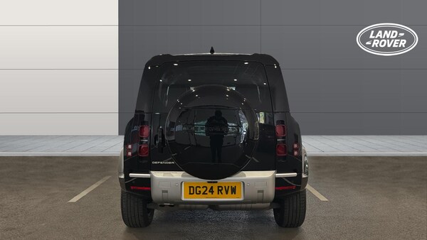 Used Land Rover Defender 2024 for sale - 76046912: Photo 6