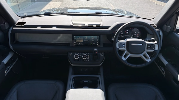 Used Land Rover Defender 2024 for sale - 76046912: Photo 9
