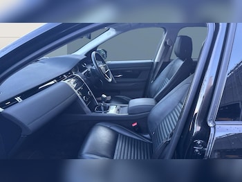 Used Land Rover Discovery Sport 2021 for sale - 77847617: Photo