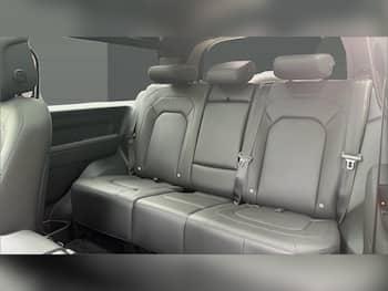 Used Land Rover Defender 2026 for sale - 79812384: Photo