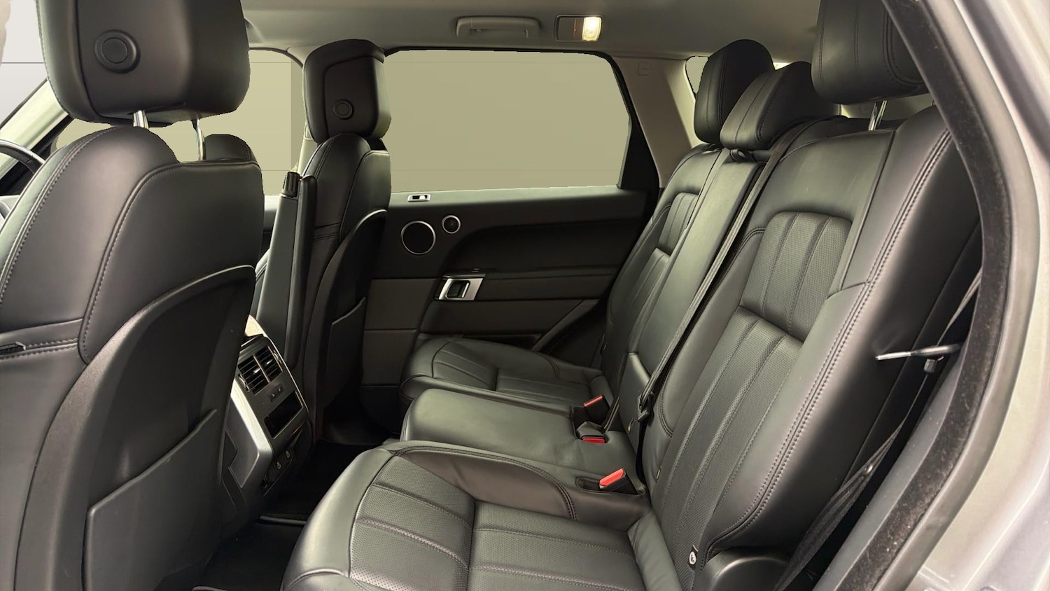 Used Land Rover Range Rover Sport 2021 for sale - 77595178: Photo 4