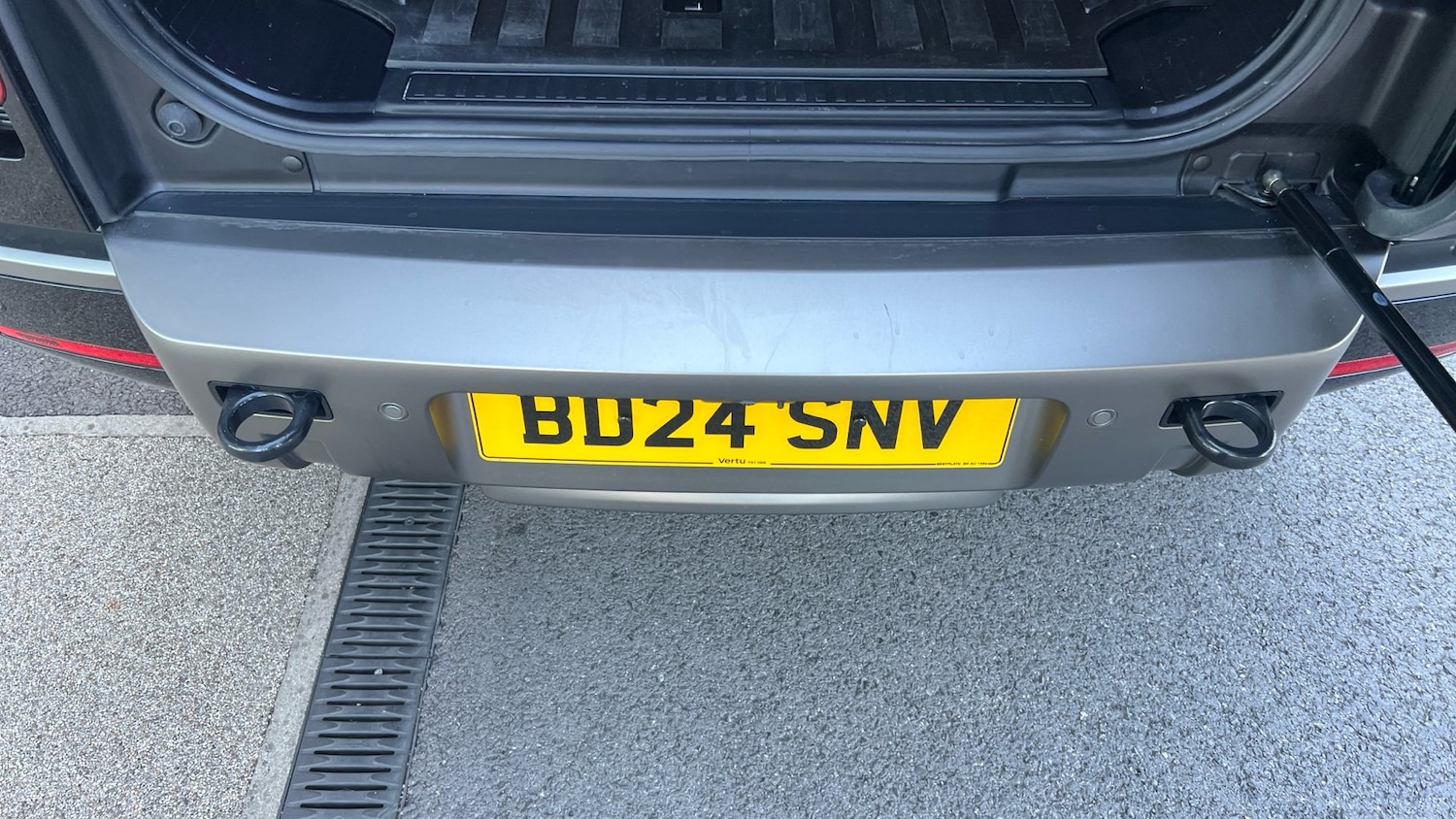 Vehicle 27