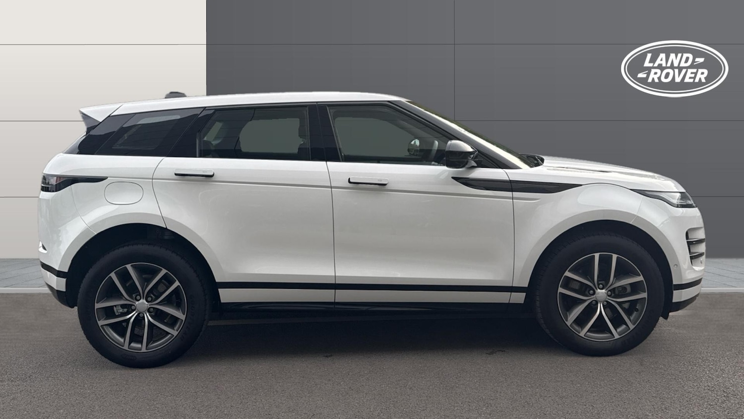 Used Land Rover Range Rover Evoque 2025 for sale - 75795499: Photo 5