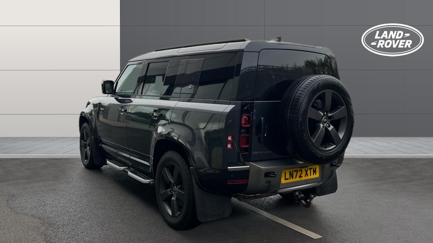 Used Land Rover Defender 2022 for sale - 76776340: Photo 2