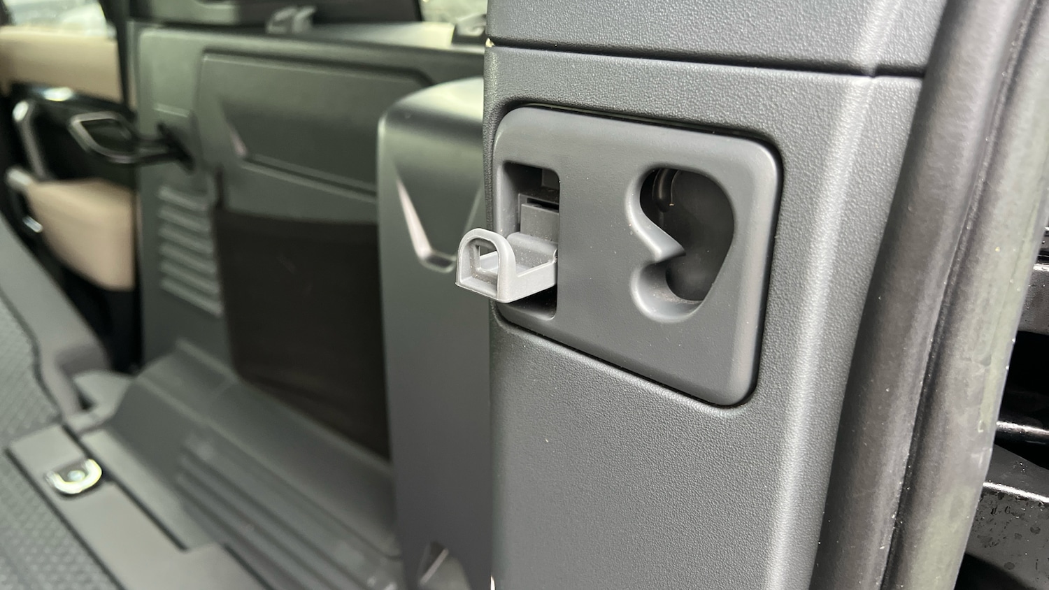 Used Land Rover Defender 2022 for sale - 76776340: Photo 23