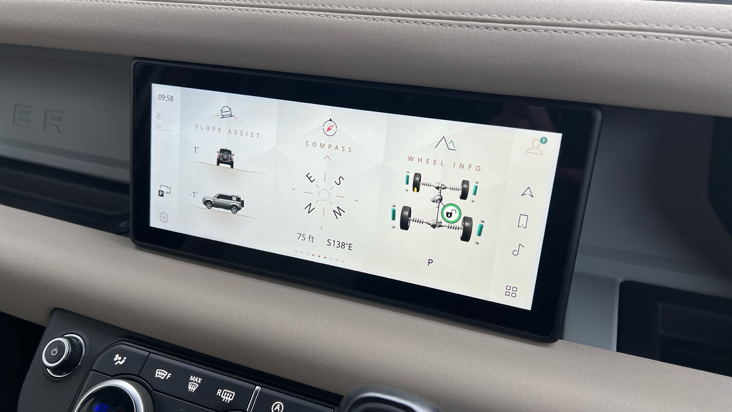 Used Land Rover Defender 2022 for sale - 76776340: Photo 24