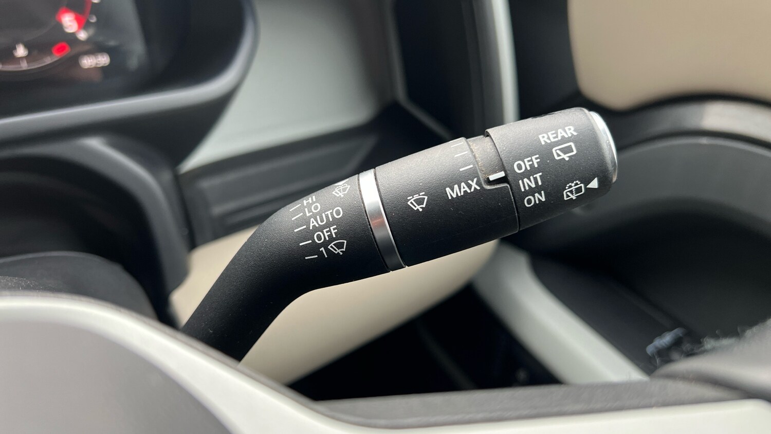 Used Land Rover Defender 2022 for sale - 76776340: Photo 31