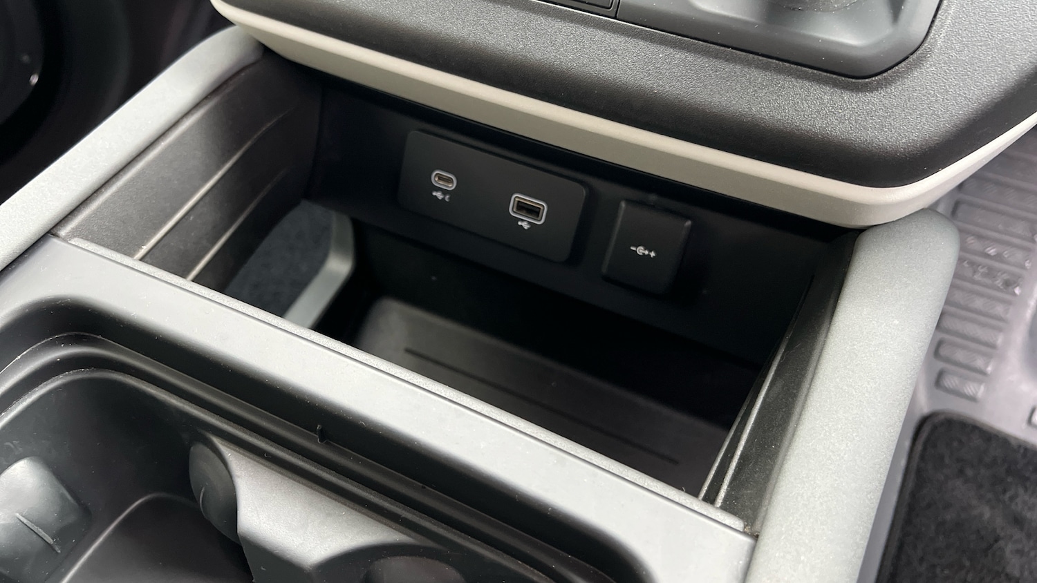 Used Land Rover Defender 2022 for sale - 76776340: Photo 35