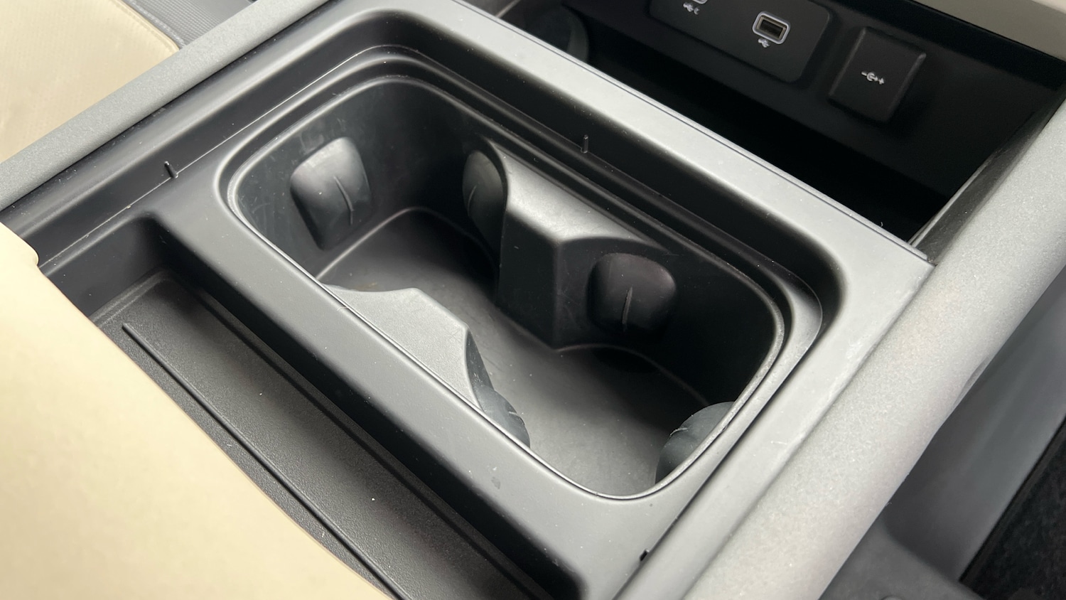 Used Land Rover Defender 2022 for sale - 76776340: Photo 36