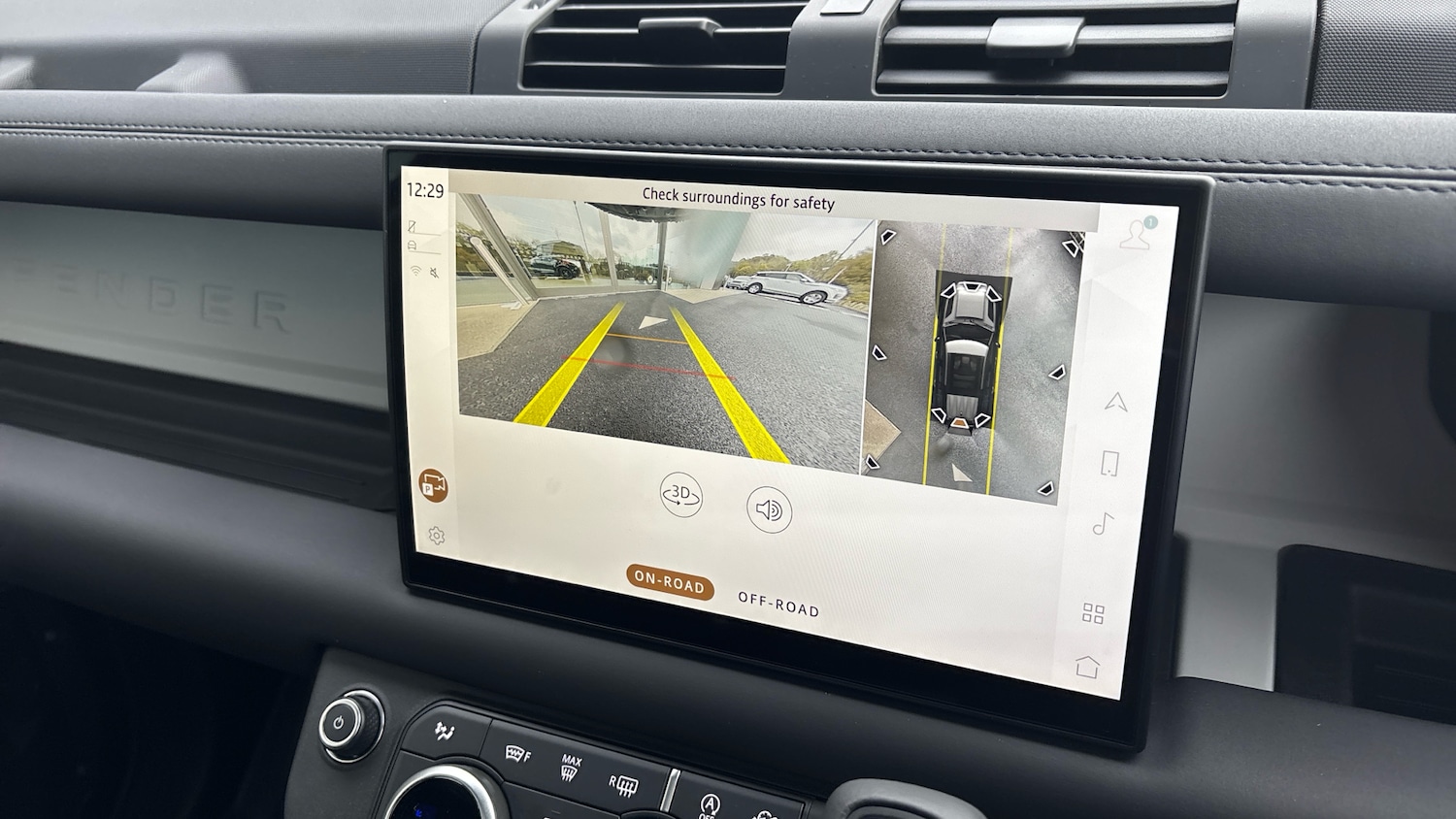 Used Land Rover Defender 2025 for sale - 77603579: Photo 12