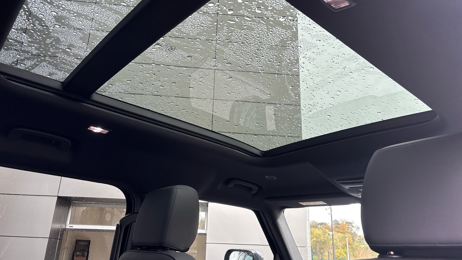 Used Land Rover Defender 2025 for sale - 77603579: Photo 28