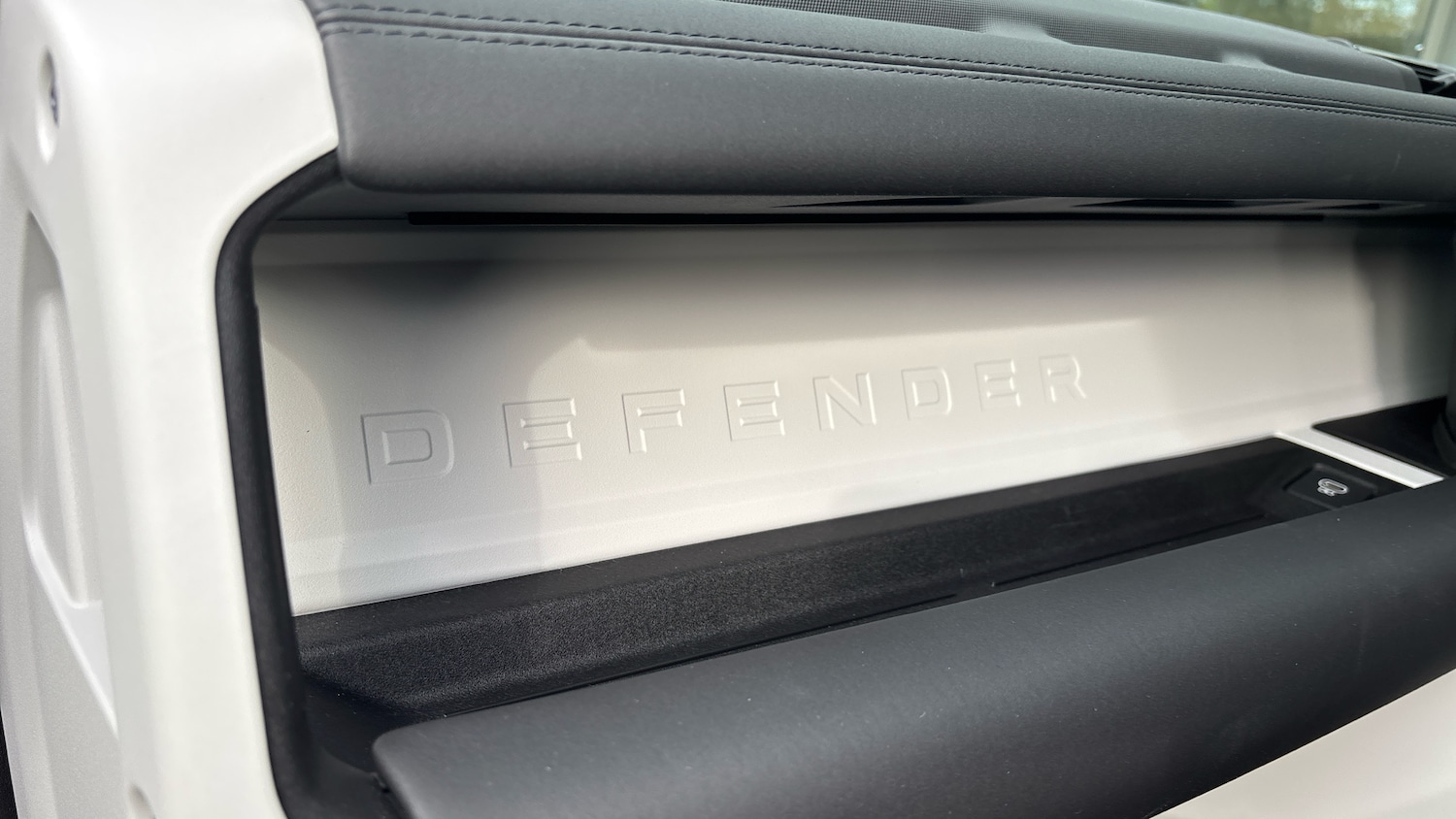 Used Land Rover Defender 2025 for sale - 77603579: Photo 55