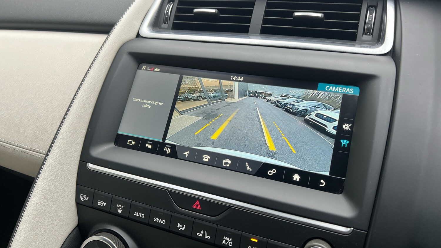 Used Jaguar E-Pace 2019 for sale - 77591257: Photo 12