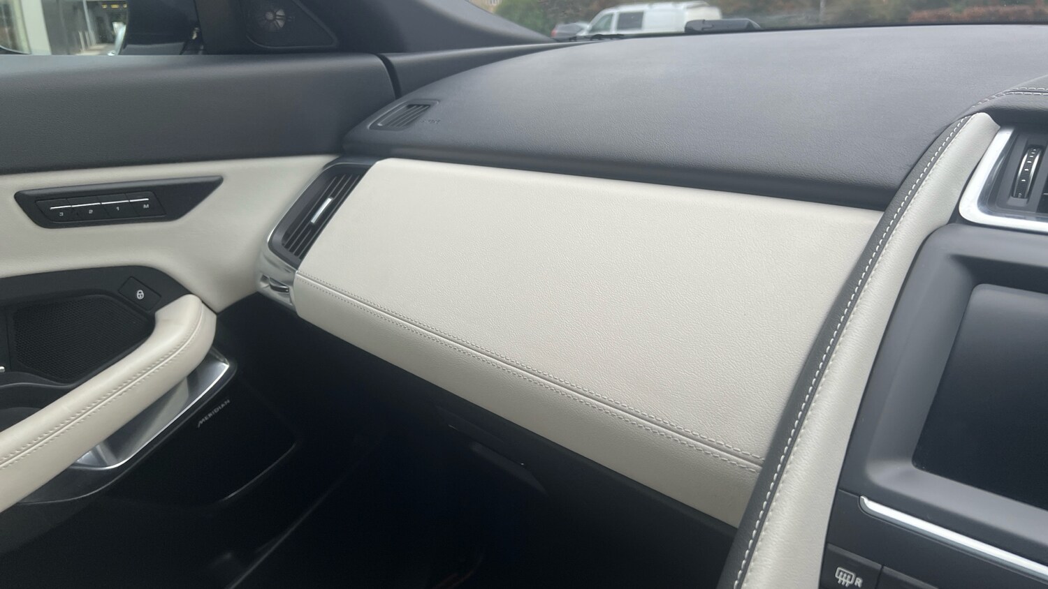 Used Jaguar E-Pace 2019 for sale - 77591257: Photo 21