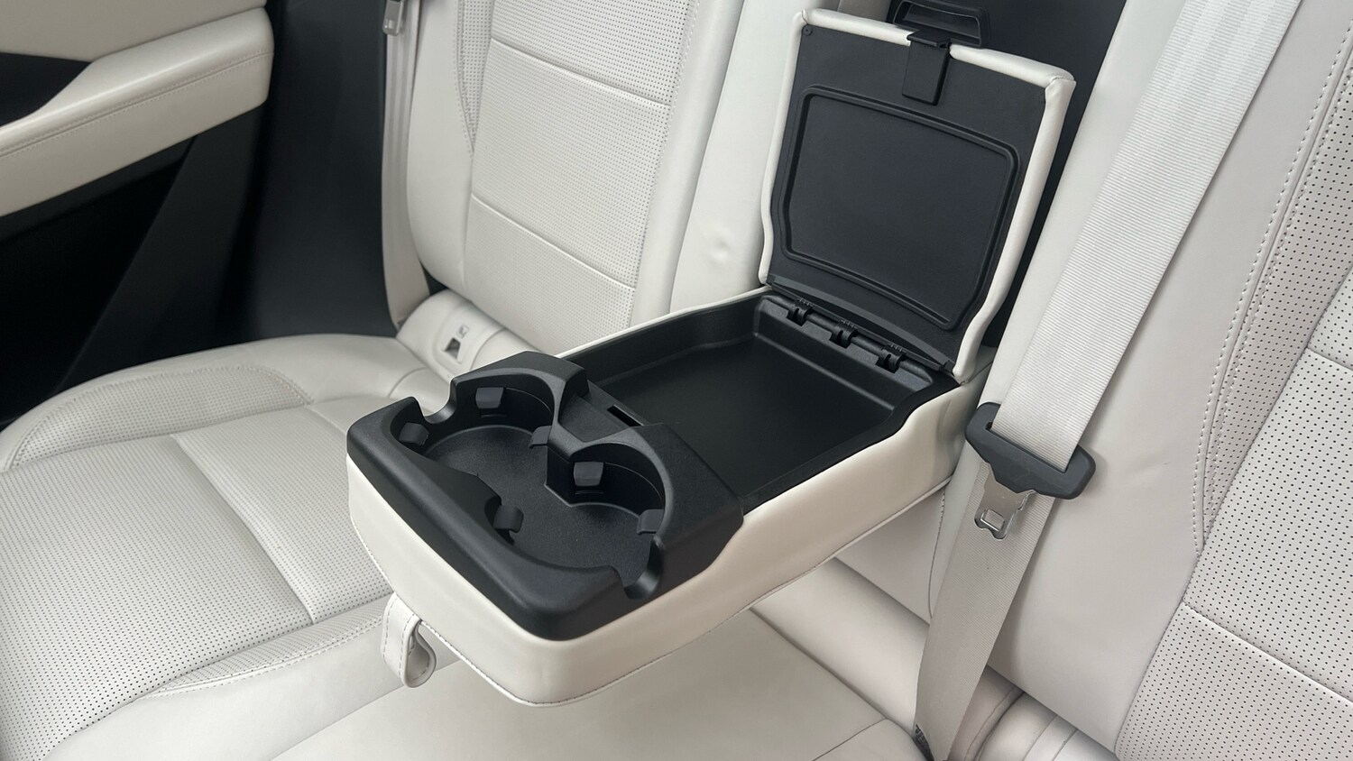 Used Jaguar E-Pace 2019 for sale - 77591257: Photo 29