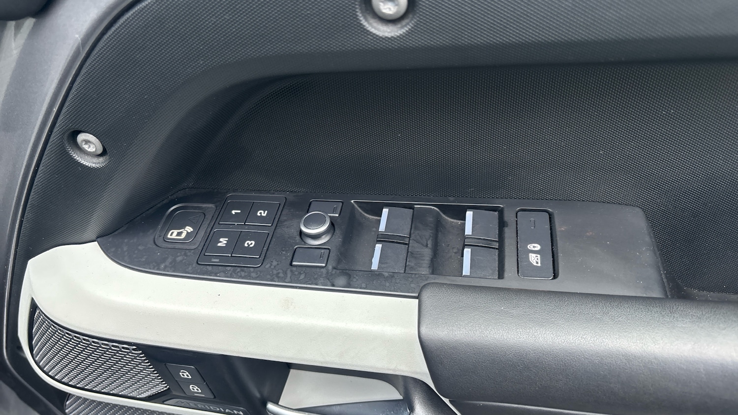 Used Land Rover Defender 2020 for sale - 77965649: Photo 29