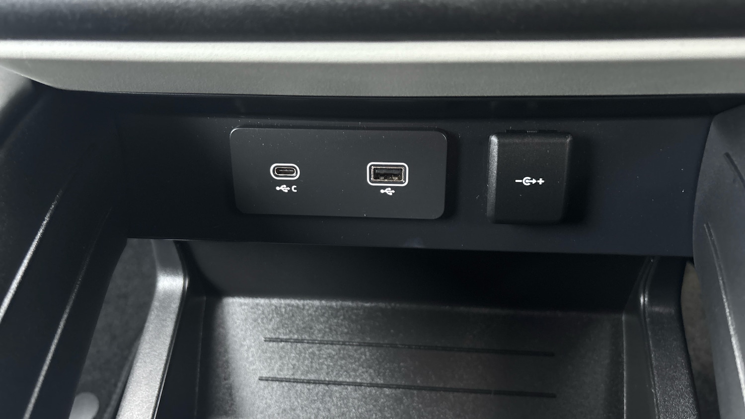 Used Land Rover Defender 2020 for sale - 77965649: Photo 45