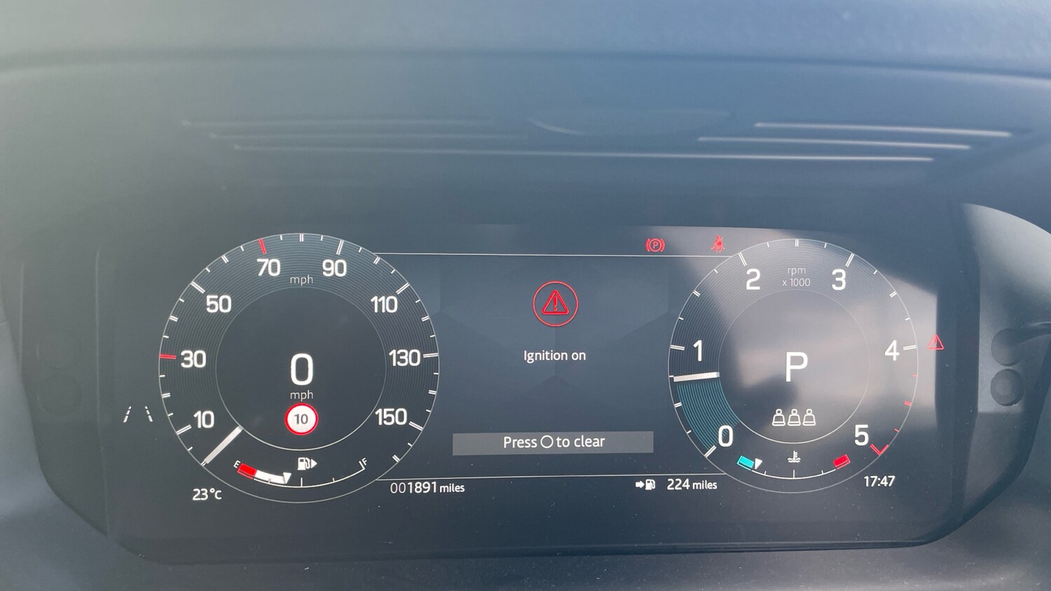 Used Land Rover Discovery Sport 2025 for sale - 76255276: Photo 16