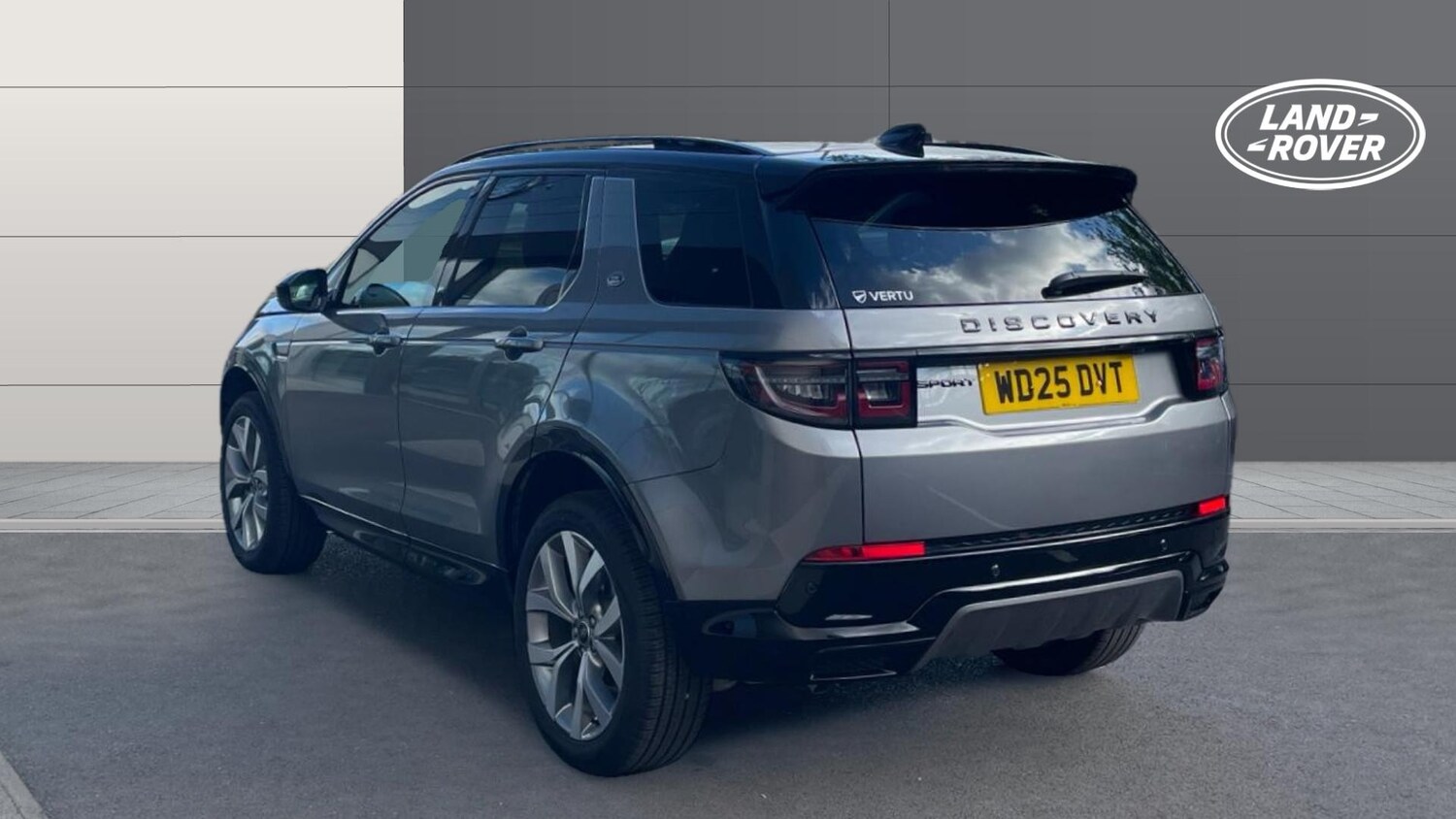 Used Land Rover Discovery Sport 2025 for sale - 76255276: Photo 2