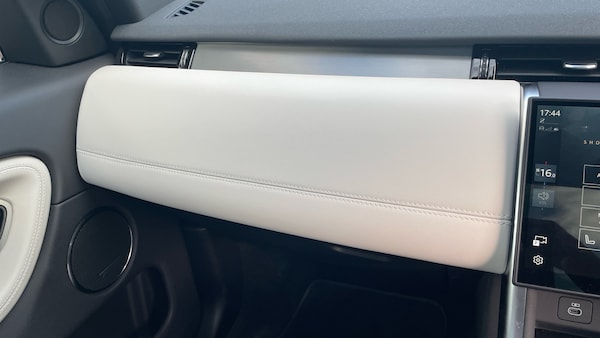 Used Land Rover Discovery Sport 2025 for sale - 76255276: Photo 26