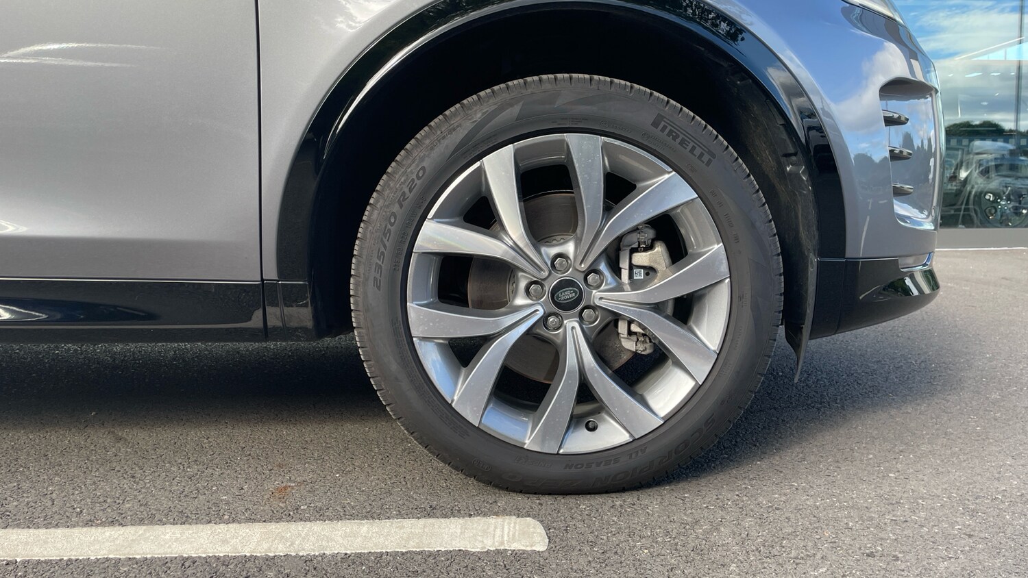 Used Land Rover Discovery Sport 2025 for sale - 76255276: Photo 8