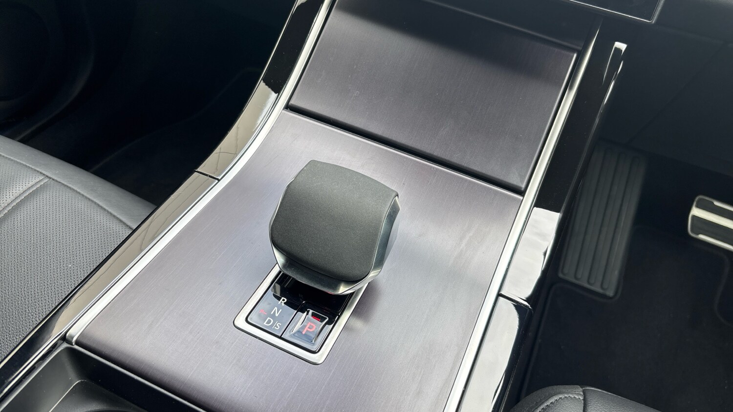 Used Land Rover Range Rover Evoque 2025 for sale - 76578056: Photo 13