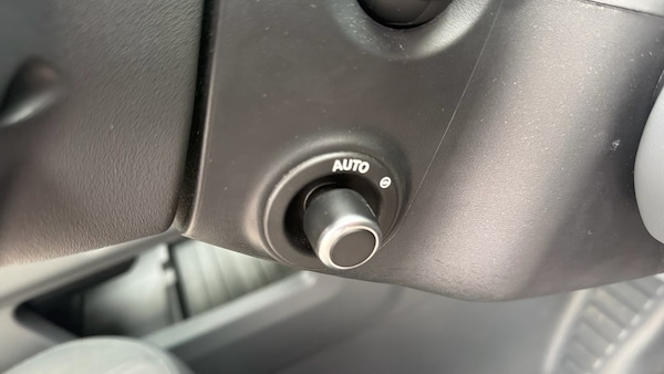 Used Land Rover Defender 2024 for sale - 76315276: Photo 26