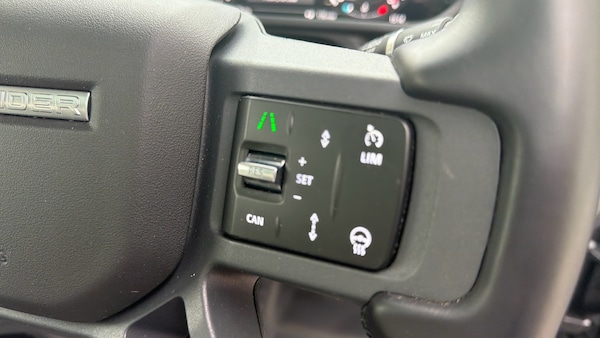 Used Land Rover Defender 2024 for sale - 76315276: Photo 29