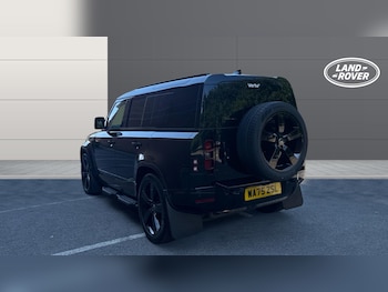 Used Land Rover Defender 2025 for sale - 79195730: Photo