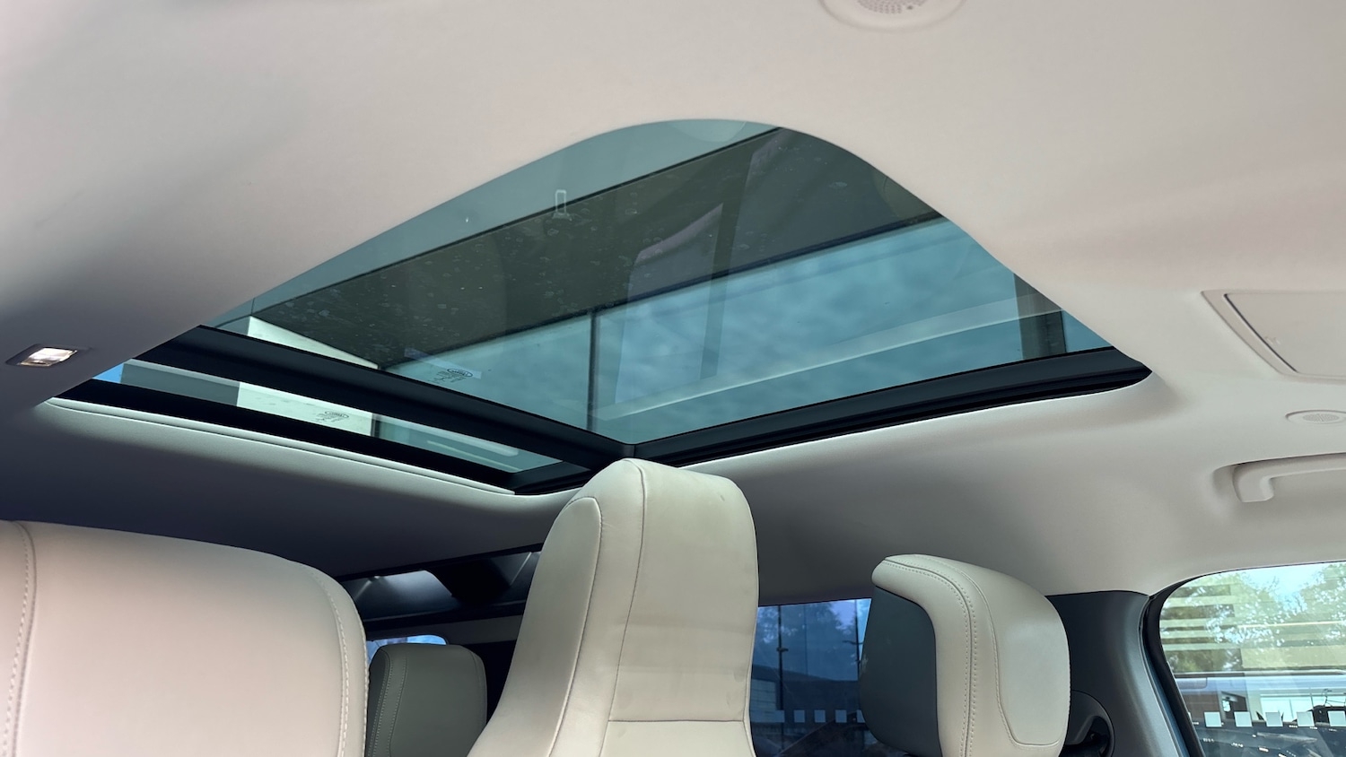 Used Land Rover Defender 2021 for sale - 76960642: Photo 21