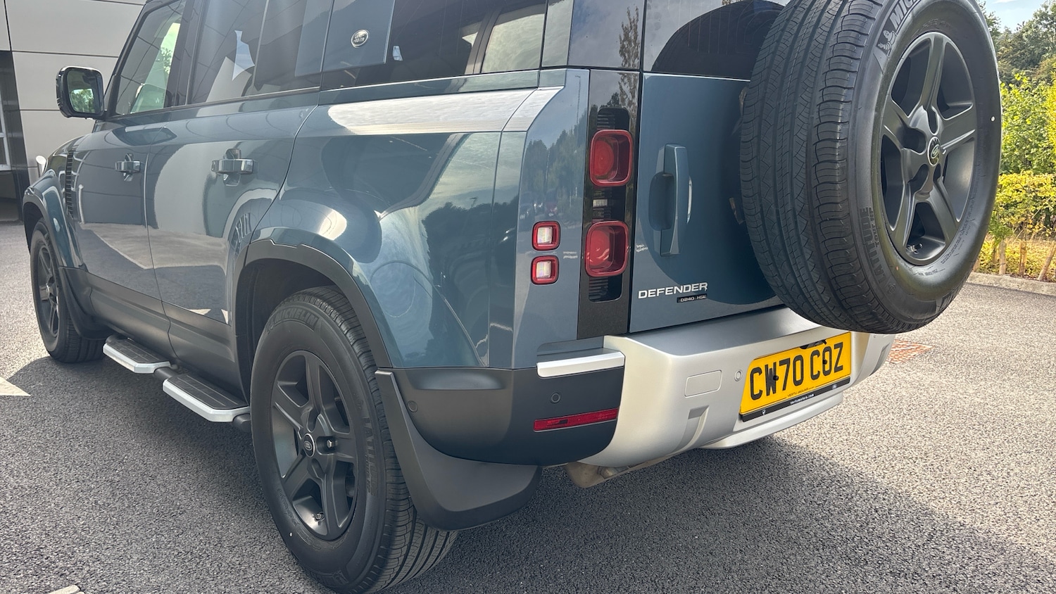 Used Land Rover Defender 2021 for sale - 76960642: Photo 50