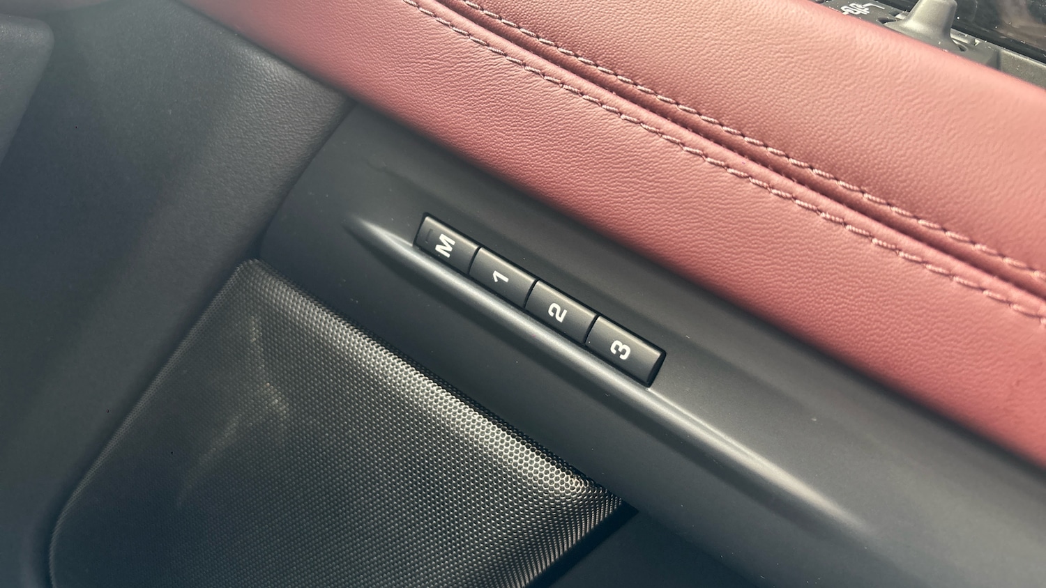 Used Land Rover Range Rover Evoque 2023 for sale - 78027079: Photo 21