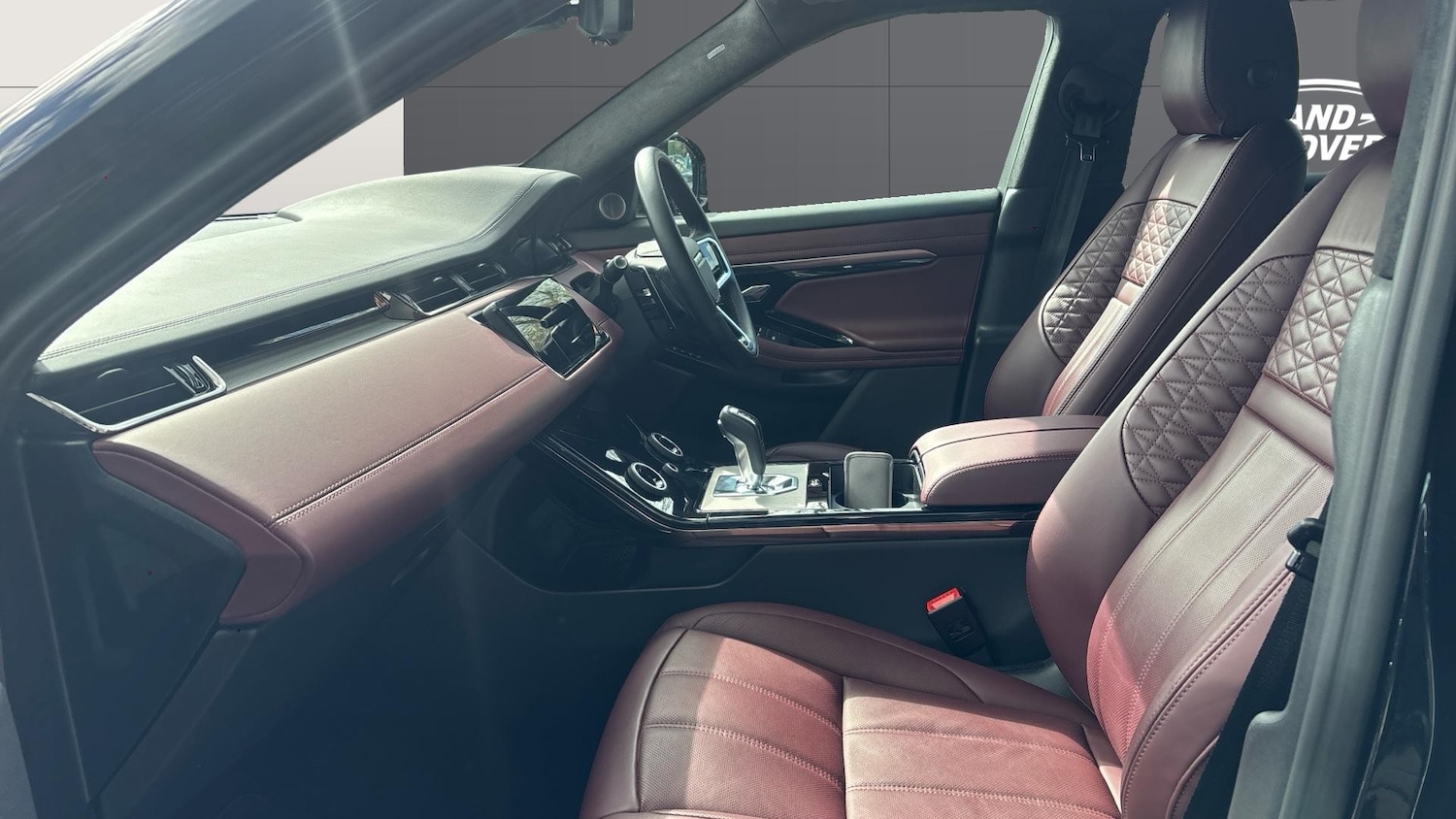 Used Land Rover Range Rover Evoque 2023 for sale - 78027079: Photo 3