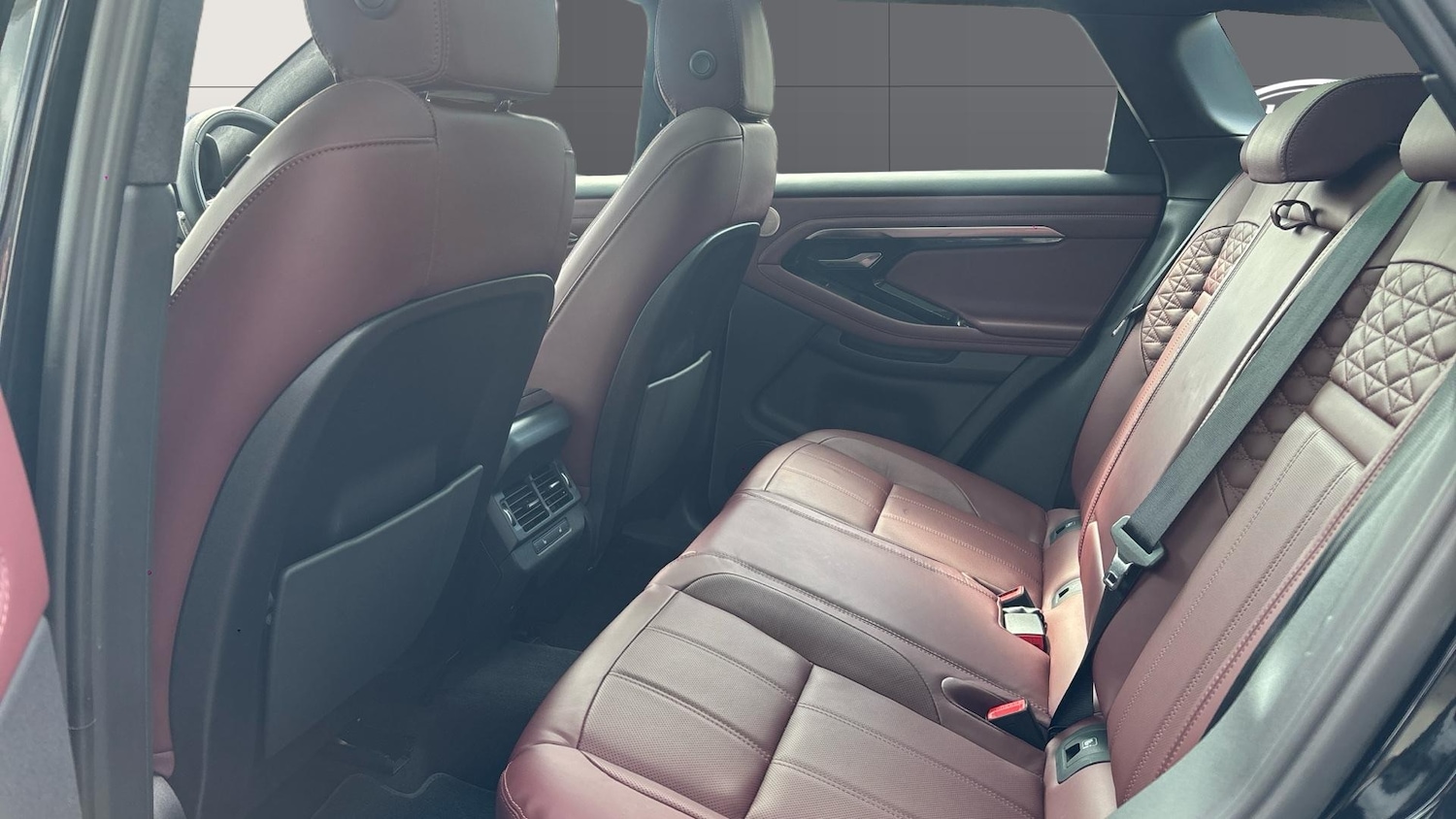 Used Land Rover Range Rover Evoque 2023 for sale - 78027079: Photo 4